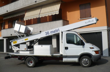 Dedalo 7.6050 sobre IVECO Daily